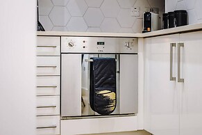 Host Apartments The Cavern Quarter Nest