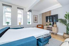 Host Apartments The Cavern Quarter Nest