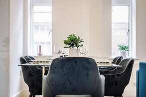 Host Apartments The Cavern Quarter Nest