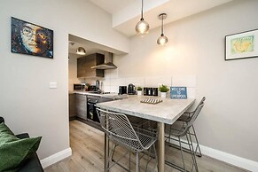 Host Apartments Picasso s Place II