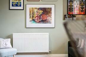 Host Apartments Picasso s Place II