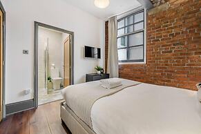 Host Stay Bands Warehouse V