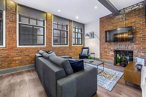 Host Stay Bands Warehouse V