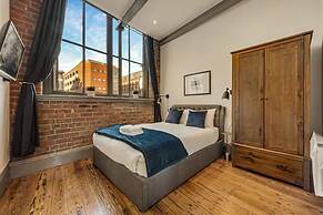 Host Apartments Bands Warehouse II