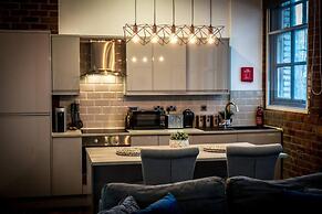 Host Apartments Bands Warehouse II