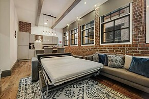 Host Apartments Bands Warehouse II