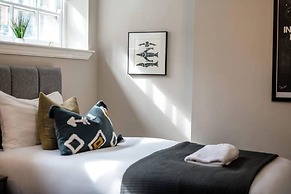 Host Apartments Picasso s Place I