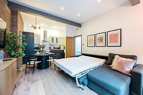 Host Stay Bands Warehouse IV