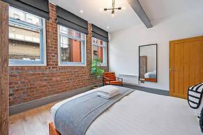 Host Stay Bands Warehouse IV