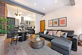 Host Stay Bands Warehouse IV