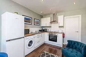 Host Stay Canning Quarters II