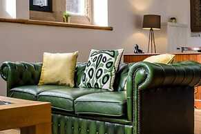 Host Stay Belvidere Church