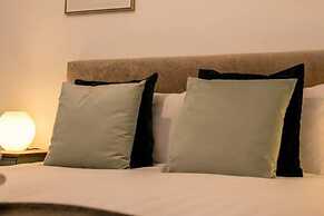 Host Stay Belvidere Church