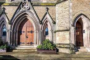 Host Stay Belvidere Church