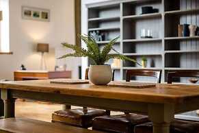 Host Stay Belvidere Church