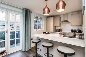 Host Apartments The Pilgrim Coach House