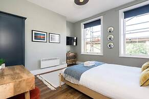 Host Stay Catharine Quarters II