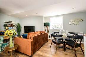 Host Apartments Catharine Quarters III