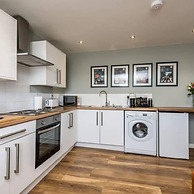 Host Apartments Catharine Quarters III