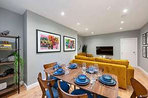 Host Apartments Catharine Quarters IV