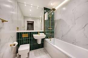 Host Apartments Catharine Quarters IV