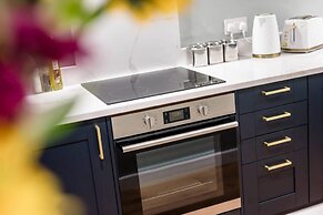 Host Apartments Catharine Quarters IV