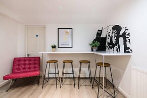 Host Apartments Fleet Nightlife I