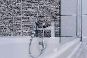 Host Apartments Fleet Nightlife IV