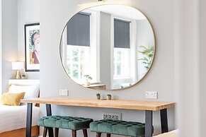 Host Apartments Upper Duke Street Apartment