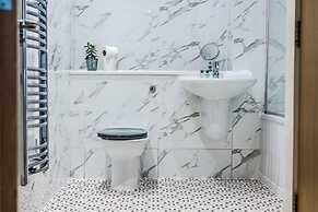 Host Apartments Henry s Hideaway