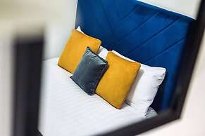 Host Apartments Henry s Hideaway