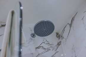 Host Apartments Henry s Hideaway