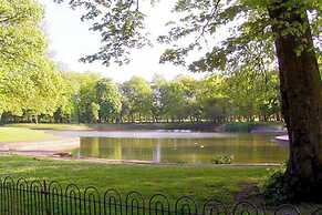 Host Apartments Kensington Quarters III