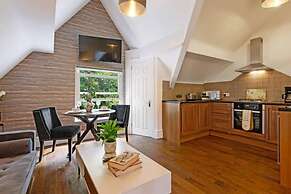 Host Apartments Kensington Quarters III