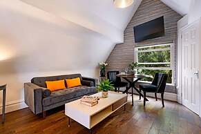Host Apartments Kensington Quarters III
