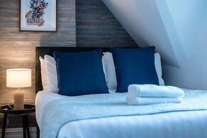 Host Apartments Kensington Quarters III