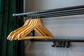 Host Apartments Halifax House II