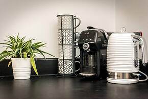 Host Apartments Oldham Place