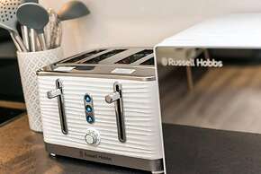 Host Apartments Oldham Place