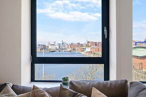 Host Apartments Marina View Penthouse