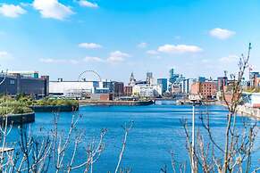 Host Apartments Marina View Penthouse