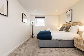 Host Apartments The Scandi Hideaway