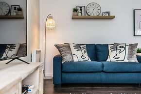 Host Apartments The Scandi Hideaway