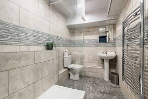 Host Apartments Mathew St Studio