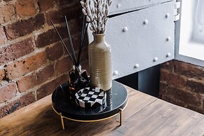 Host Apartments Mathew St Studio