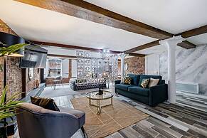 Host Apartments Mathew St Studio