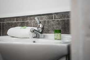 Host Apartments The Church View