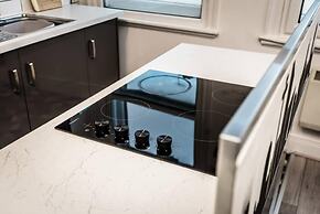 Host Apartments The Church View