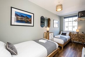 Host Stay Canning Quarters III