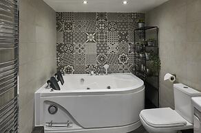 Host Apartments The Falkner Quarters I